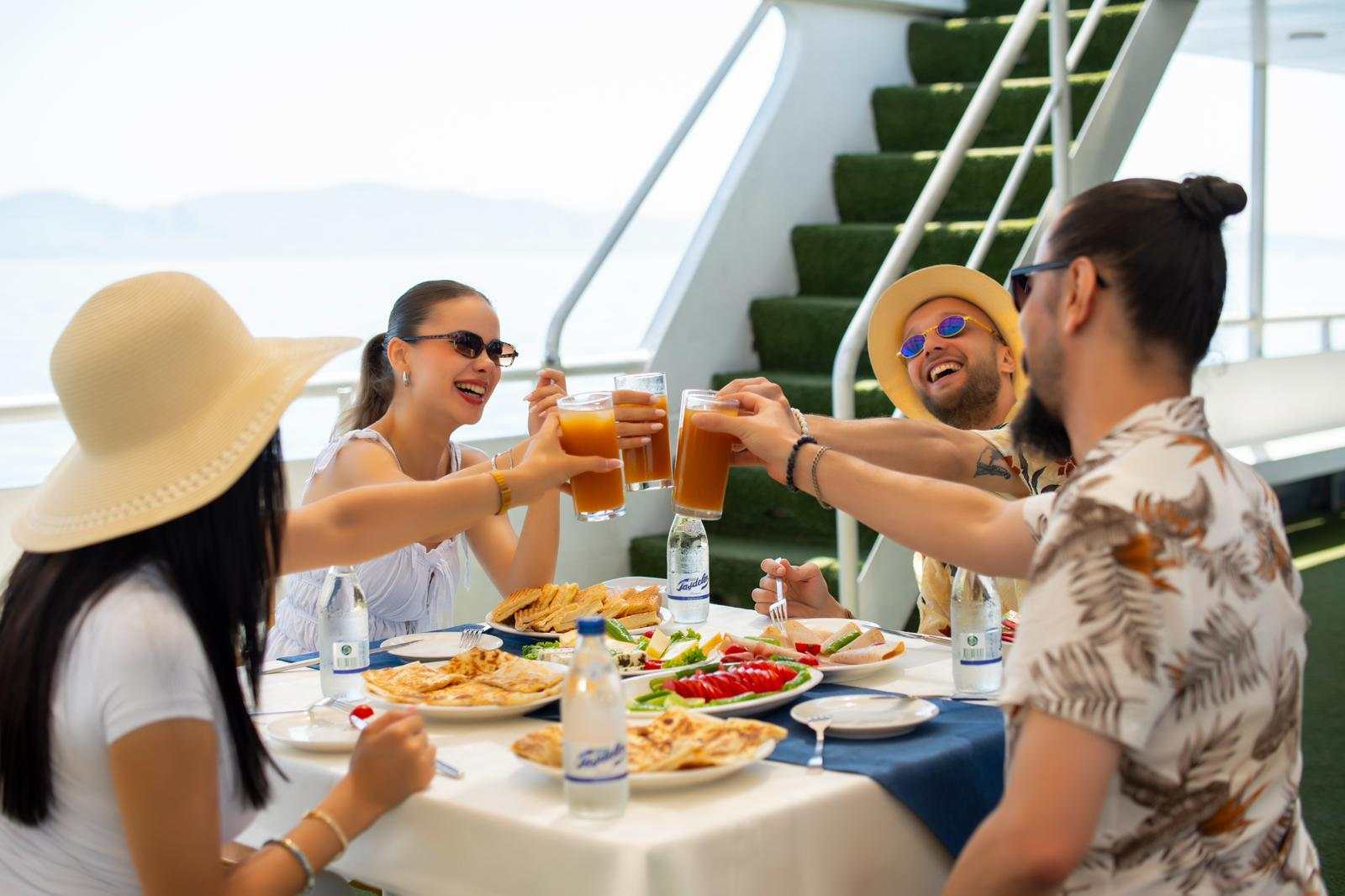 princes islands tour with colina rojo travel