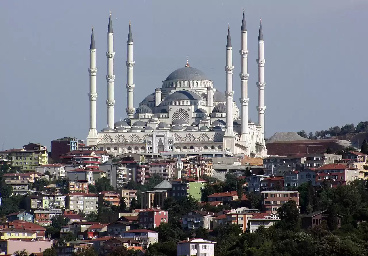 Extended Panoramic Istanbul & Bosphorus Experience