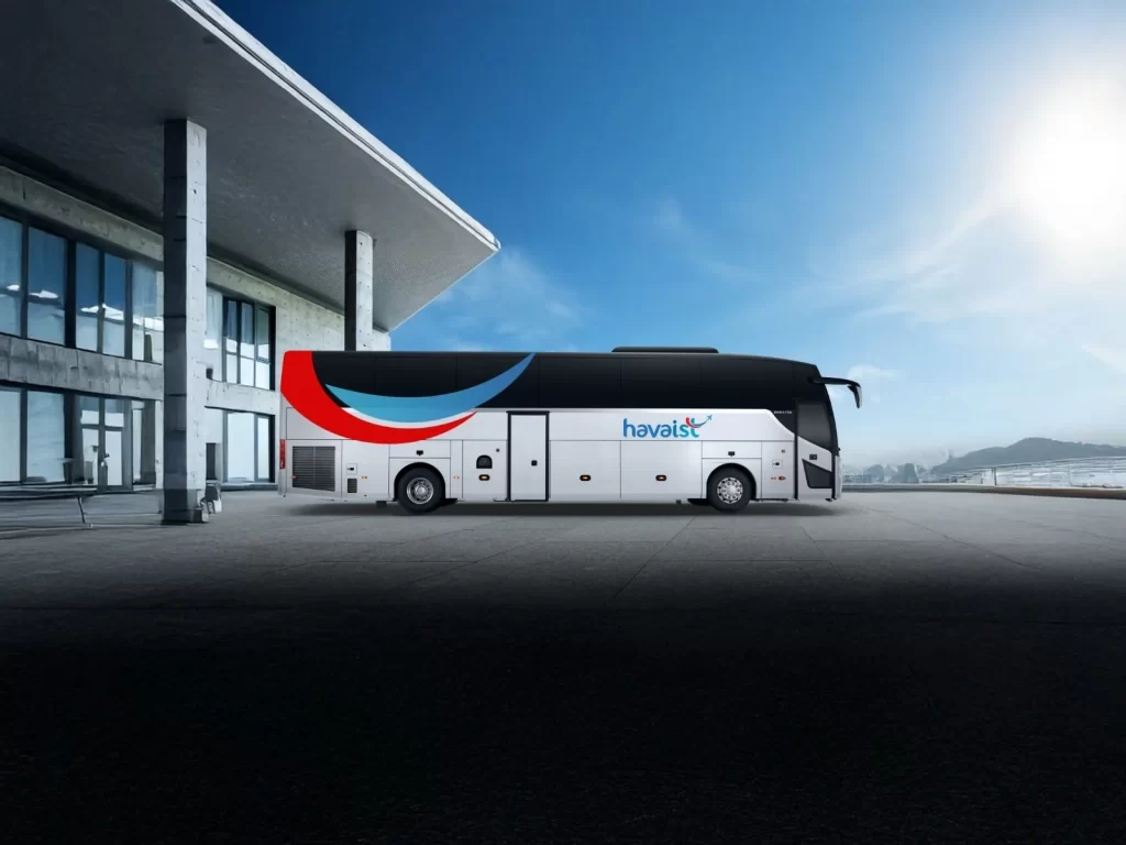 Havaist vs private transfer Istanbul Airport coach and Mercedes van