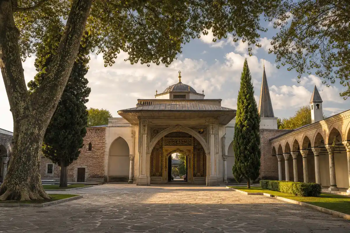 topkapi palace full day private — Private Istanbul Standard Full-Day Tour